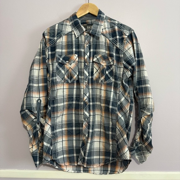BKE Buckle Plaid Western Pearl Snap Standard Fit Button Down Men’s Shirt Size M - Picture 9 of 9